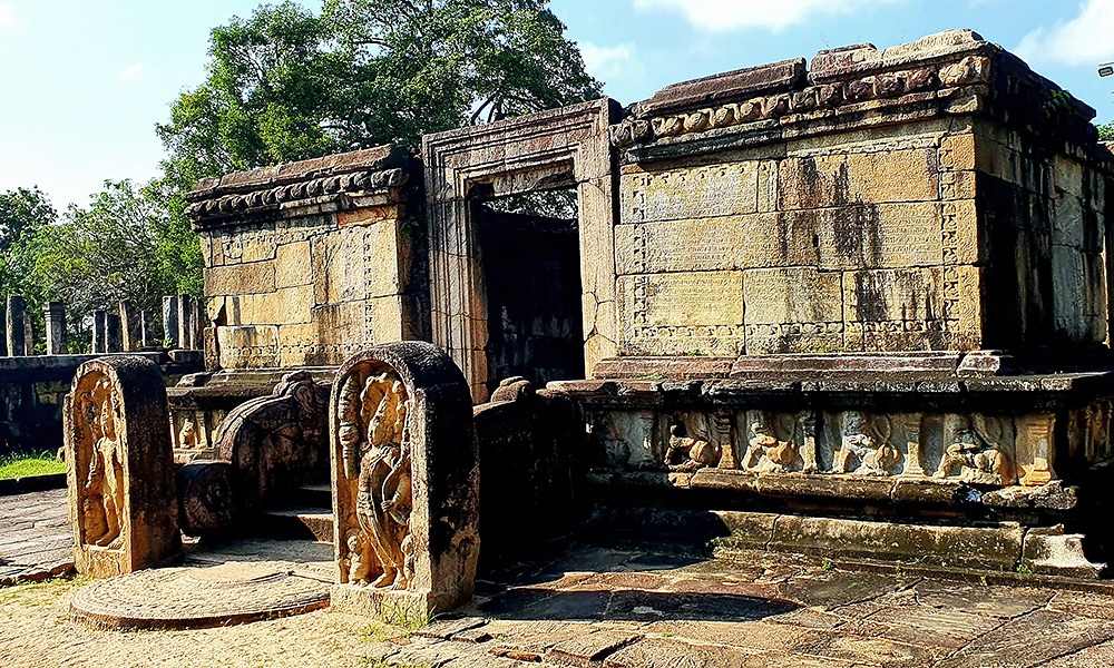 Polonnaruwa, Sri Lanka Steckbrief © Srilanka-Lifestyle.com by Nathalie Gütermann 